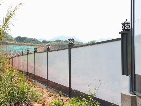 什么是鋼結構圍擋？直接廠家批發有哪些優勢？