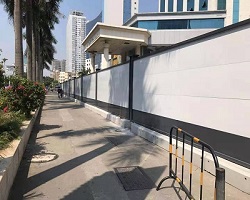 旭東鋼構施工圍擋之裝配式烤漆面板圍擋標準A類